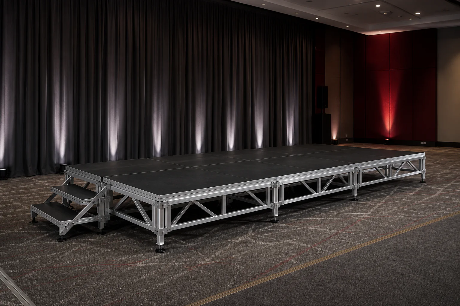 Palco Praticável em contexto profissional de evento